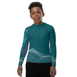 Boatbranding Rash Guard Optimist yacht sailing design Youth unisex Rash Guard - Long Sleeve Sailing-Gift Regatta Yacht Sailing-Lifestyle Sailing-Apparel Nautical-Fashion Nautical-Gear