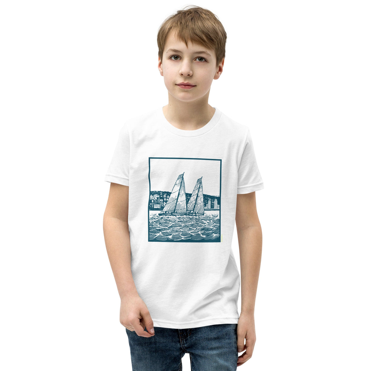 Boatbranding Youth Short Sleeve T-Shirt Sailing-Gift Regatta Yacht Sailing-Lifestyle Sailing-Apparel Nautical-Fashion Nautical-Gear