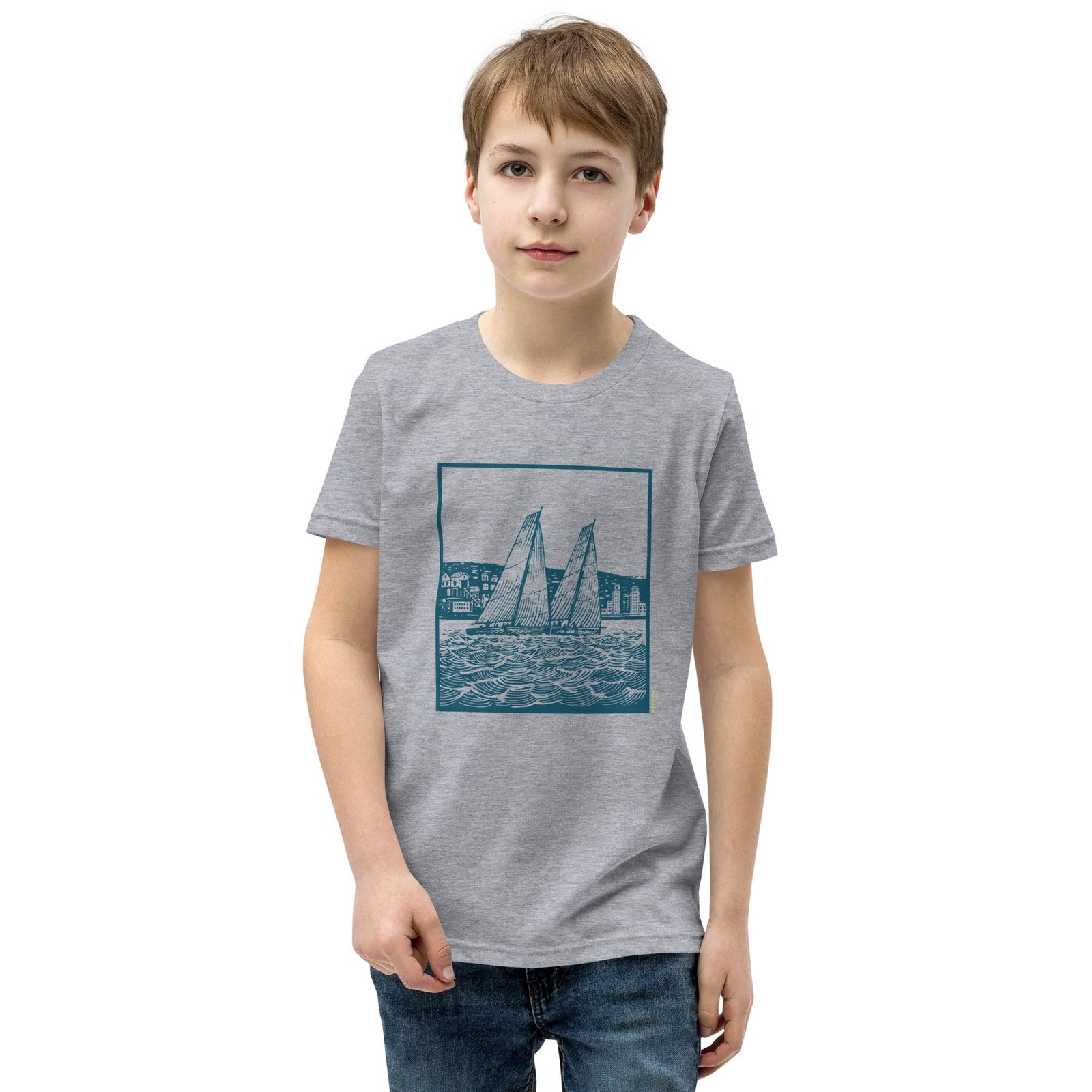 Boatbranding Youth Short Sleeve T-Shirt Sailing-Gift Regatta Yacht Sailing-Lifestyle Sailing-Apparel Nautical-Fashion Nautical-Gear